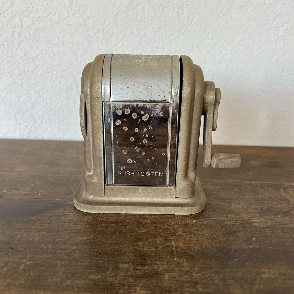 Vintage Boston Ranger 55 Pencil Sharpener 6 Hole Adjustable Point Selector USA